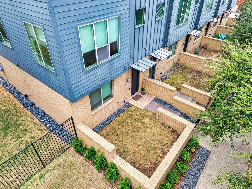 3102 Pavonia Drive Dallas TX 75204