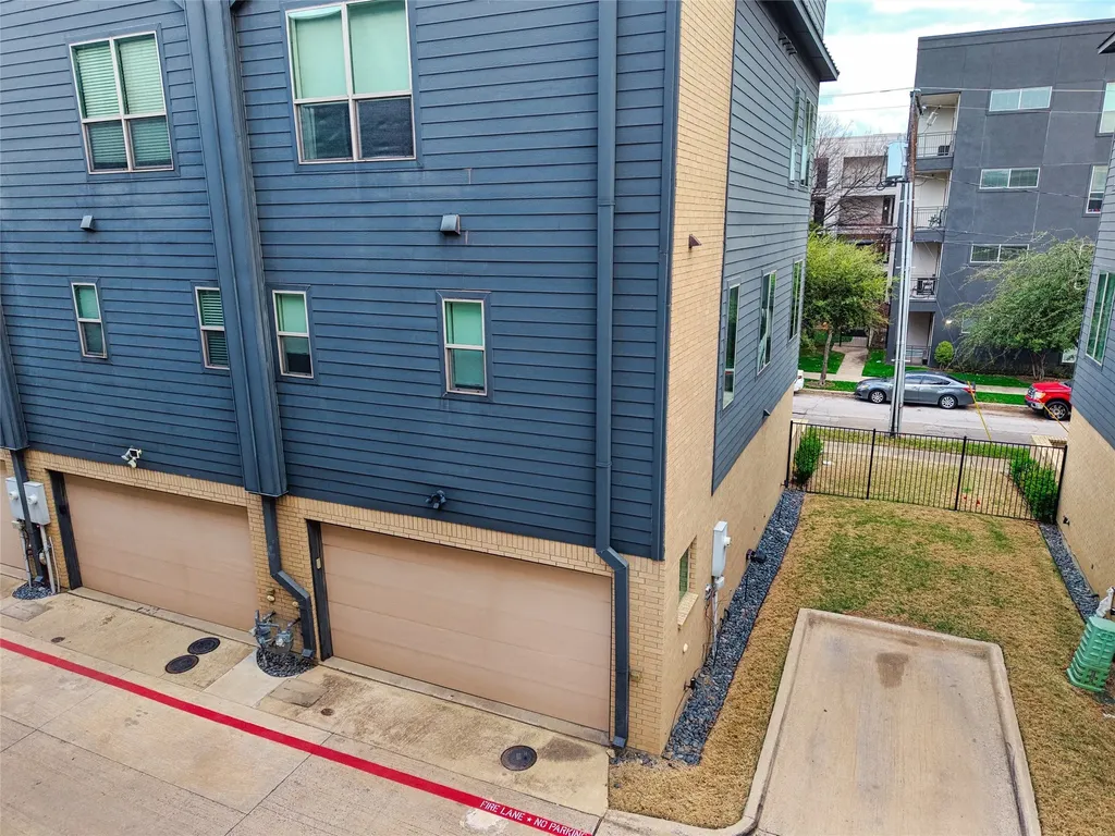 3102 Pavonia Drive Dallas TX 75204