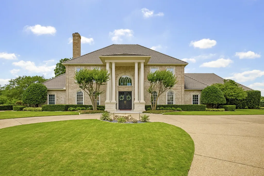 5760 Forest Highlands Drive Fort Worth TX 76132
