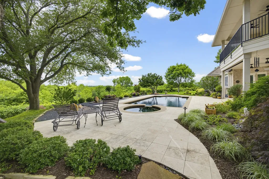 5760 Forest Highlands Drive Fort Worth TX 76132