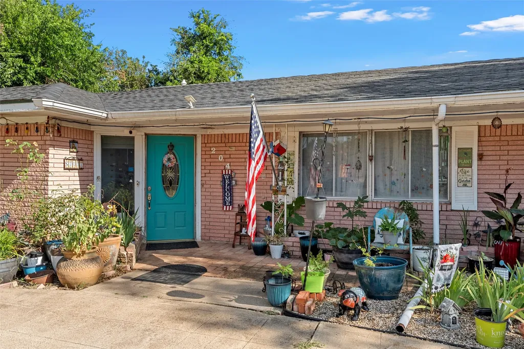 204 Oakland Place Marlin TX 76661