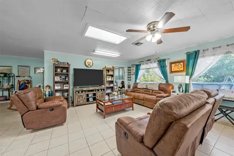 204 Oakland Place Marlin TX 76661