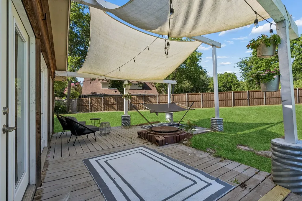 1303 Heather Glen Street Duncanville TX 75137