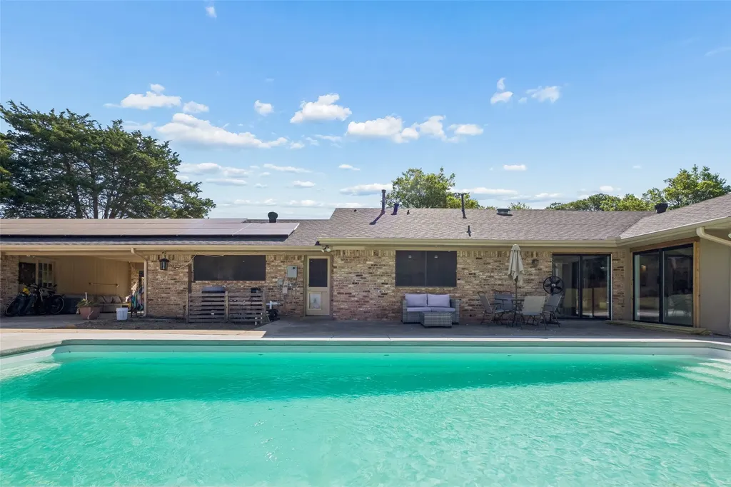 1303 Heather Glen Street Duncanville TX 75137
