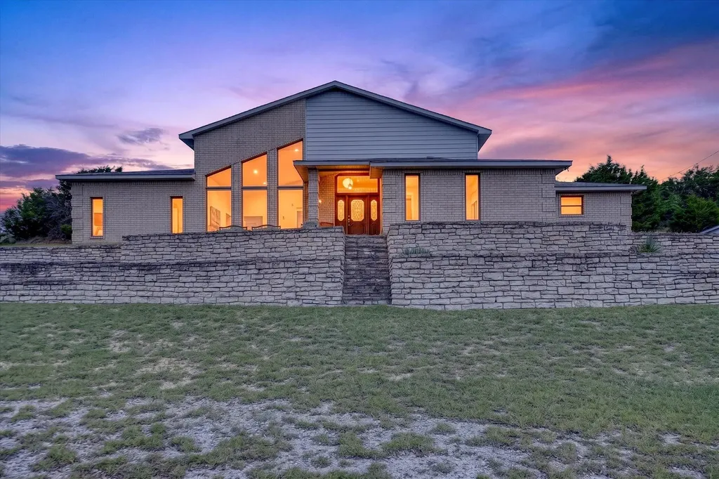 108 Lake Circle Court Weatherford TX 76087