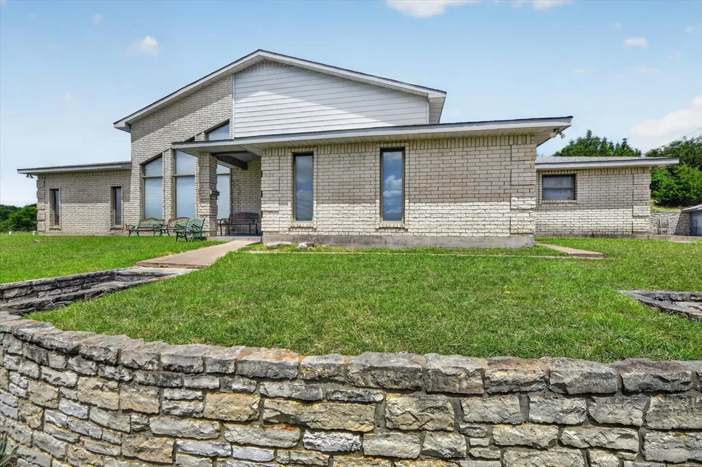 108 Lake Circle Court Weatherford TX 76087