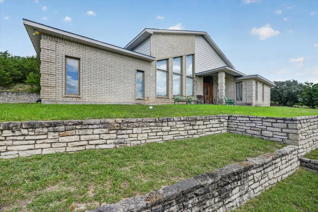 108 Lake Circle Court Weatherford TX 76087