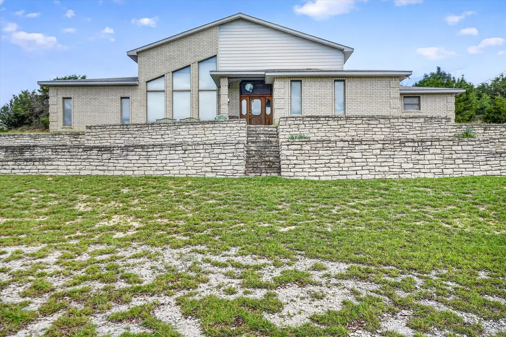 108 Lake Circle Court Weatherford TX 76087