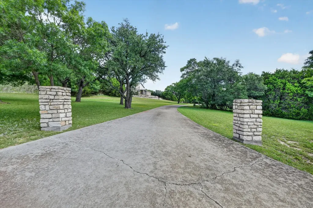 108 Lake Circle Court Weatherford TX 76087