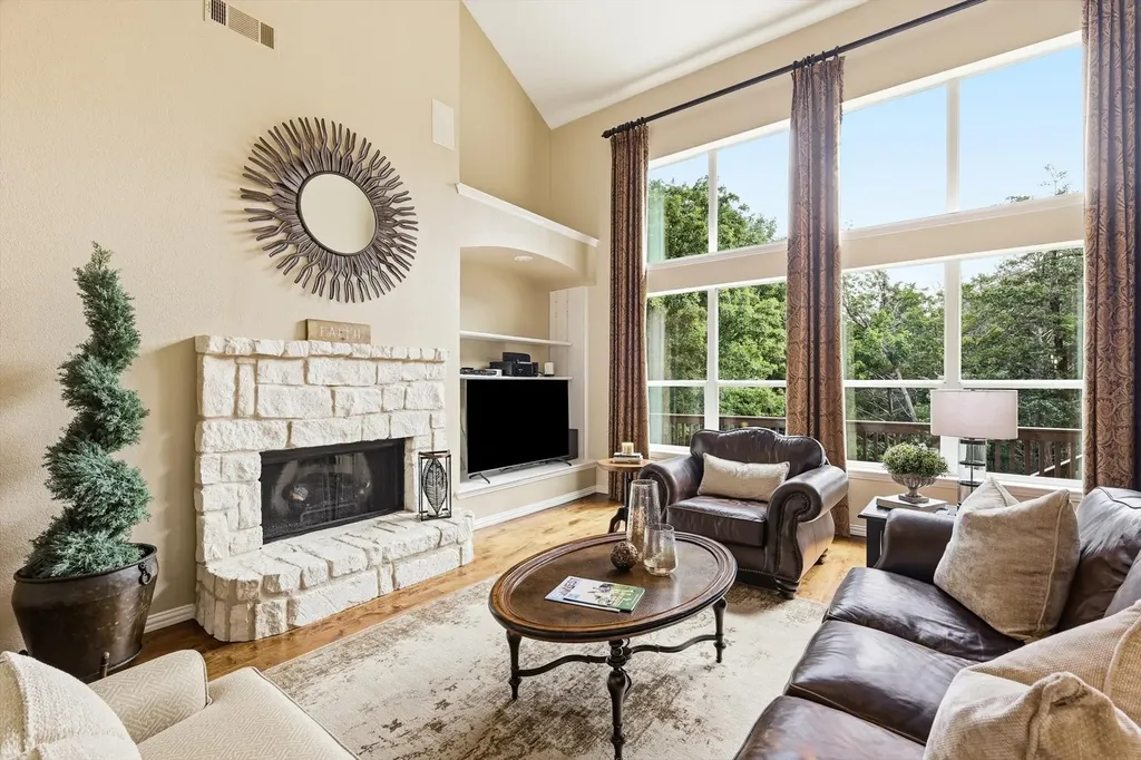 964 Fall Creek Grapevine TX 76051