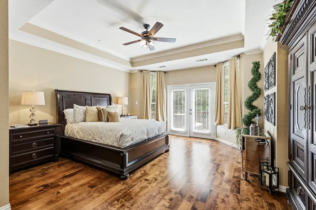 964 Fall Creek Grapevine TX 76051