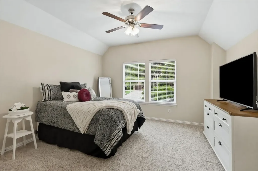 964 Fall Creek Grapevine TX 76051