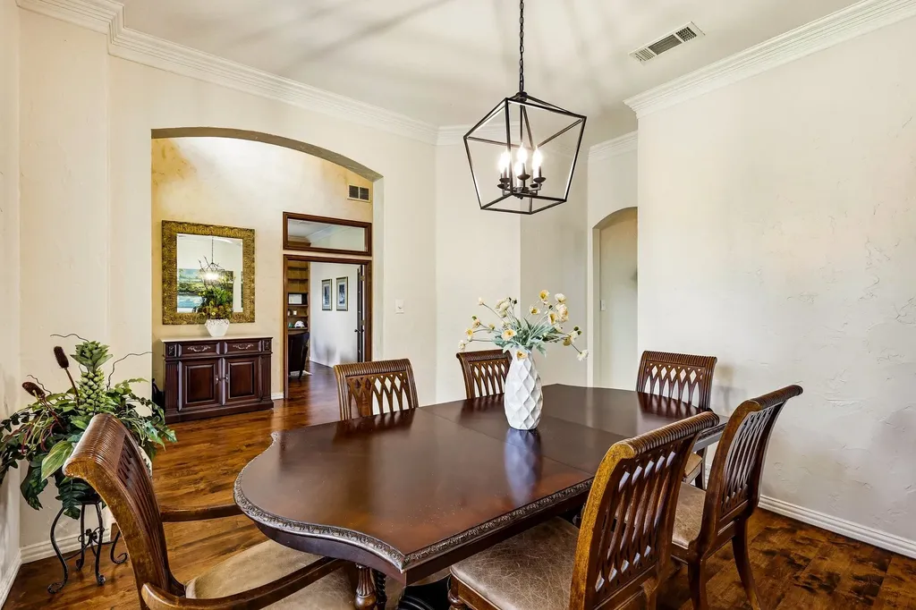964 Fall Creek Grapevine TX 76051