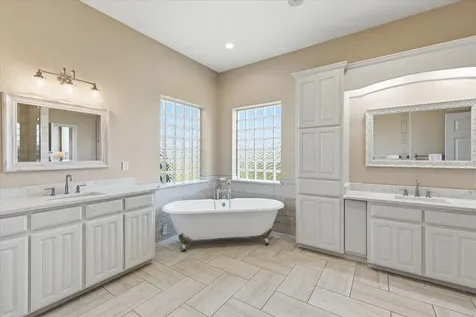 1613 Schober Road Northlake TX 76226