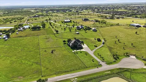 1613 Schober Road Northlake TX 76226