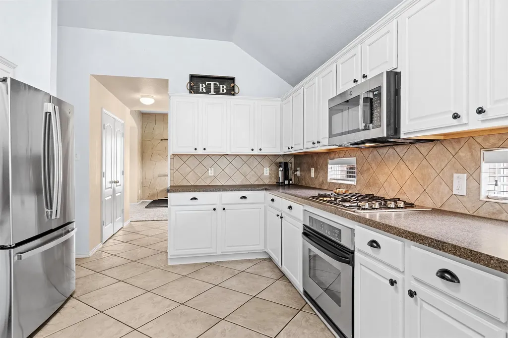 4110 Ping Drive Mansfield TX 76063