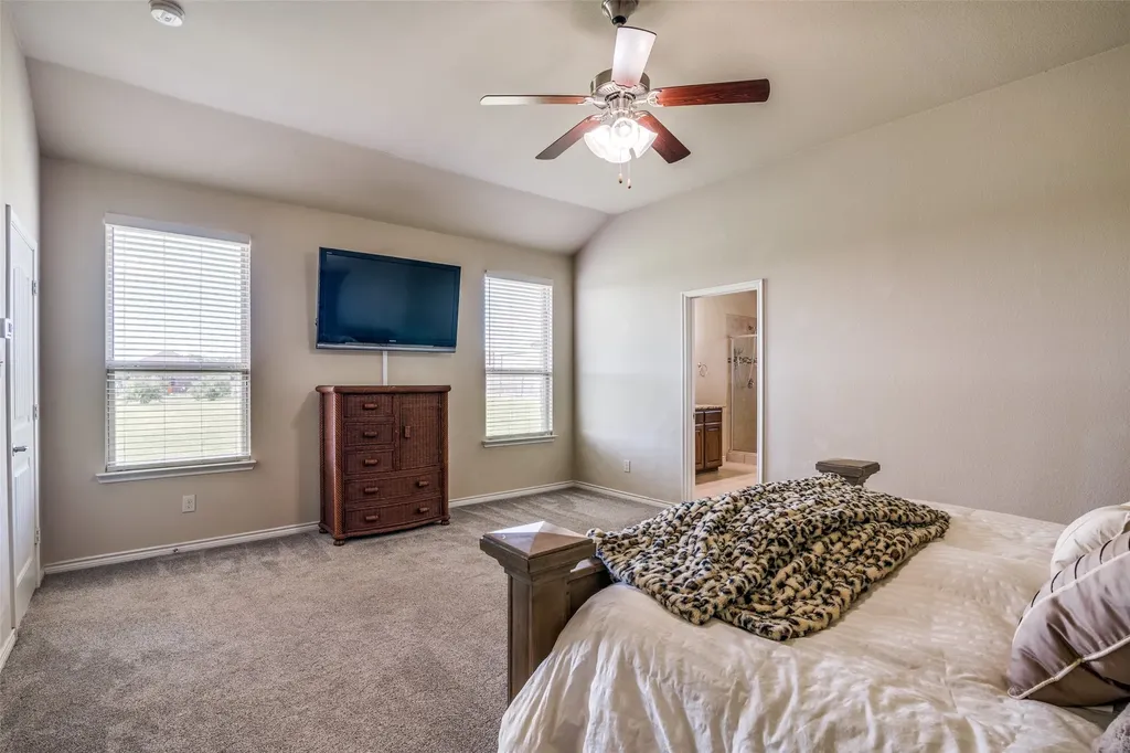 304 Amber Lane Nevada TX 75173