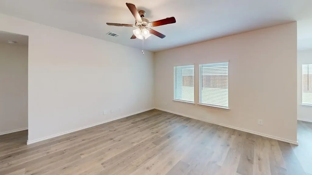 504 Saddle Blanket Drive Nevada TX 75173