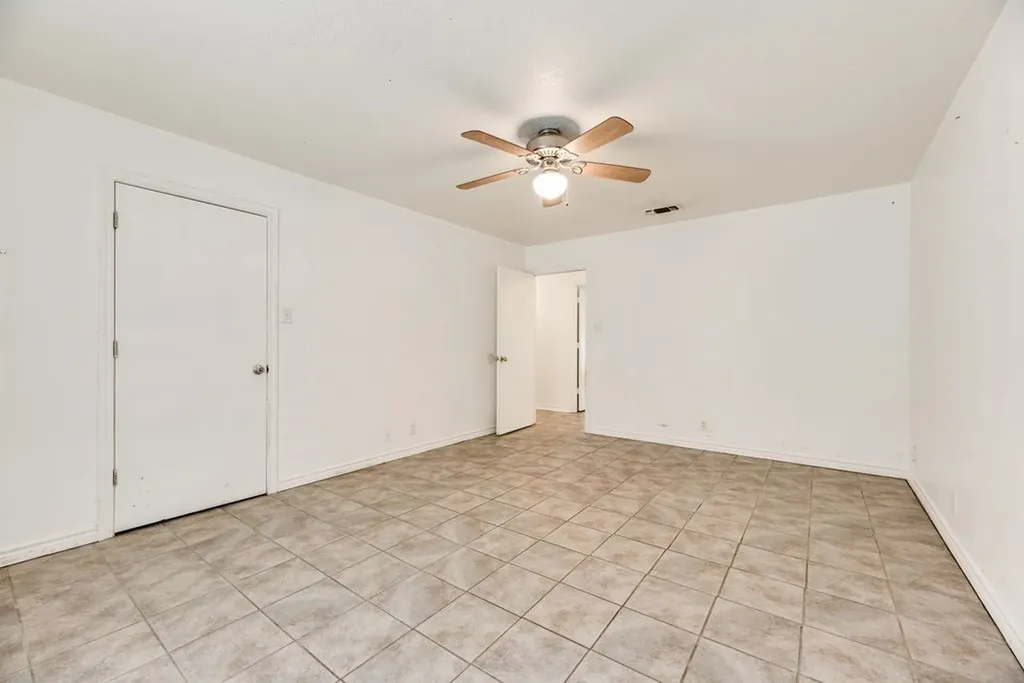 298 Butterfield Road Denison TX 75021