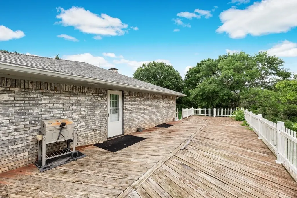 298 Butterfield Road Denison TX 75021