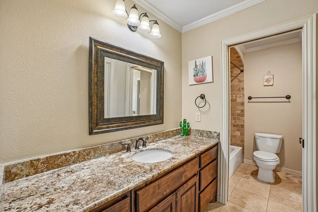 256 Victory Lane Rockwall TX 75032