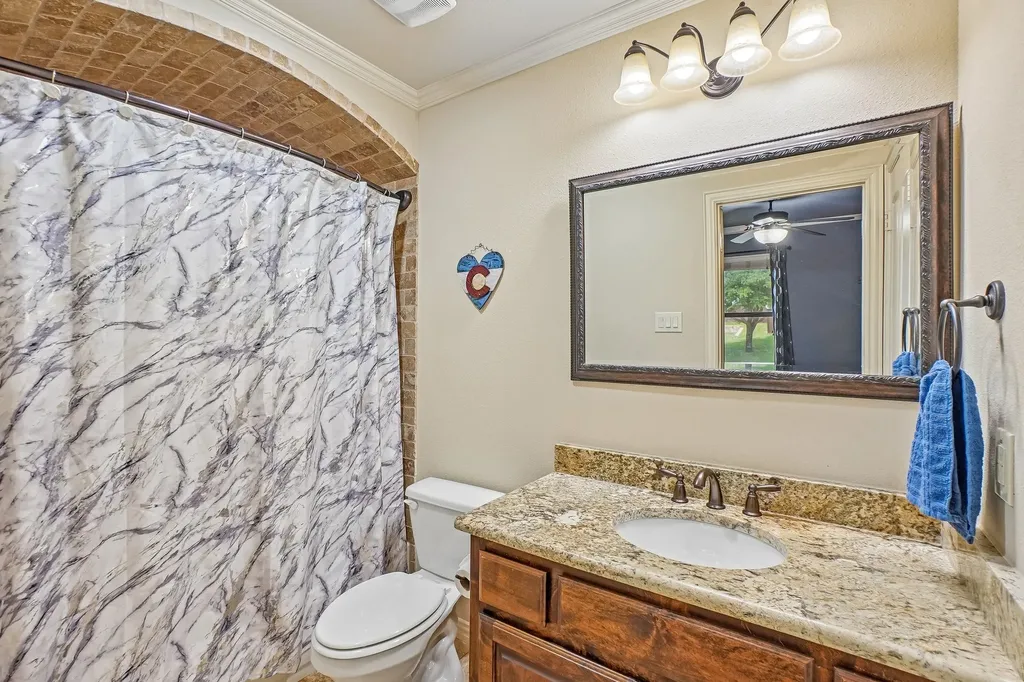 256 Victory Lane Rockwall TX 75032