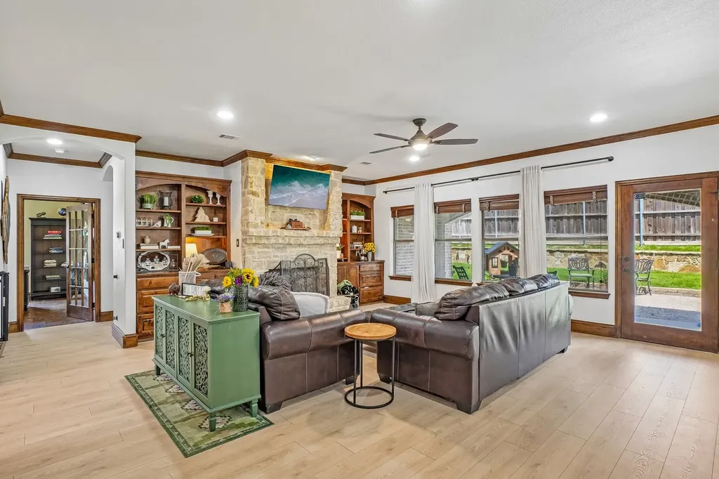 256 Victory Lane Rockwall TX 75032