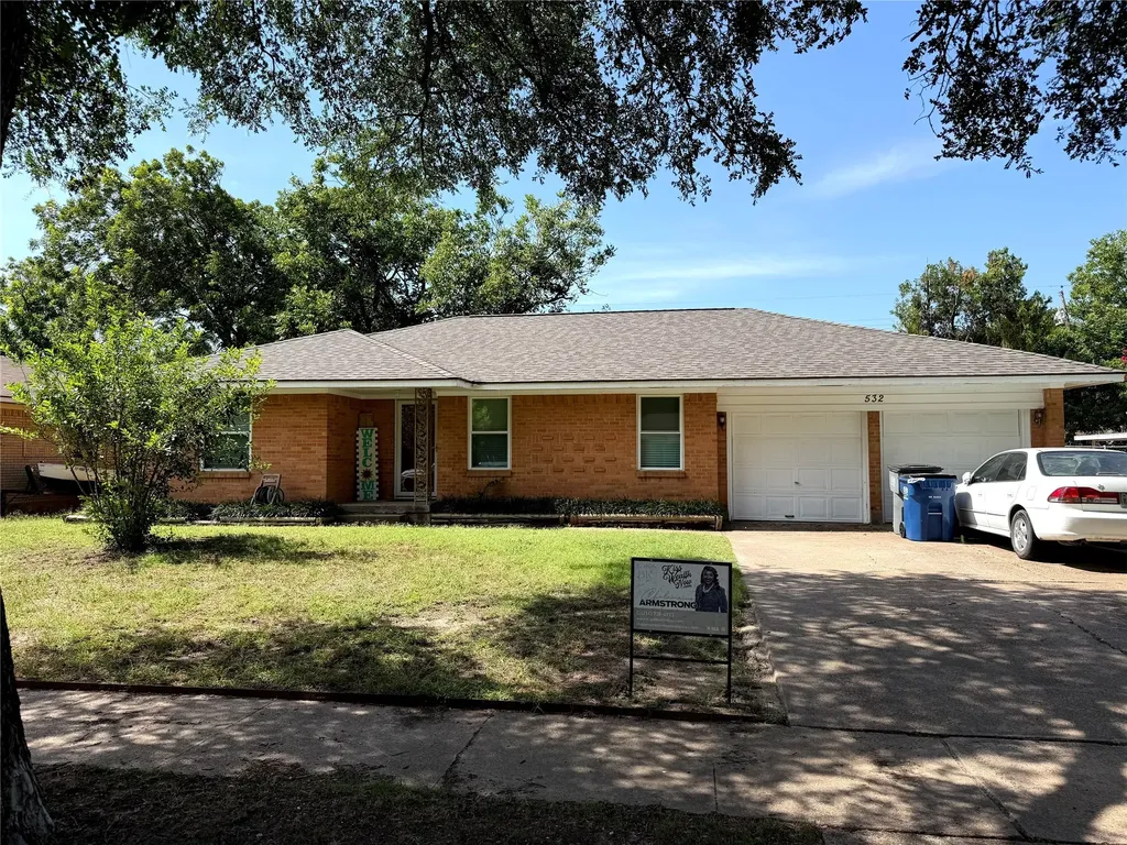 532 Lindenwood Drive Lancaster TX 75134