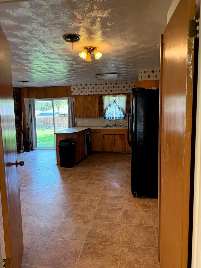 532 Lindenwood Drive Lancaster TX 75134