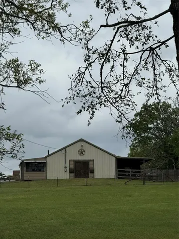 151 Smith Road Gladewater TX 75647