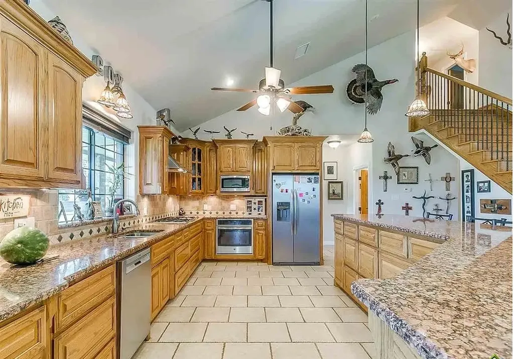 499 Ford Road Bowie TX 76230