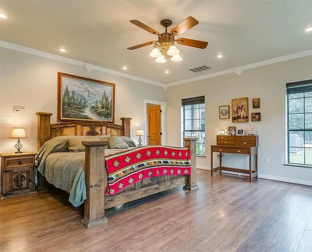 499 Ford Road Bowie TX 76230