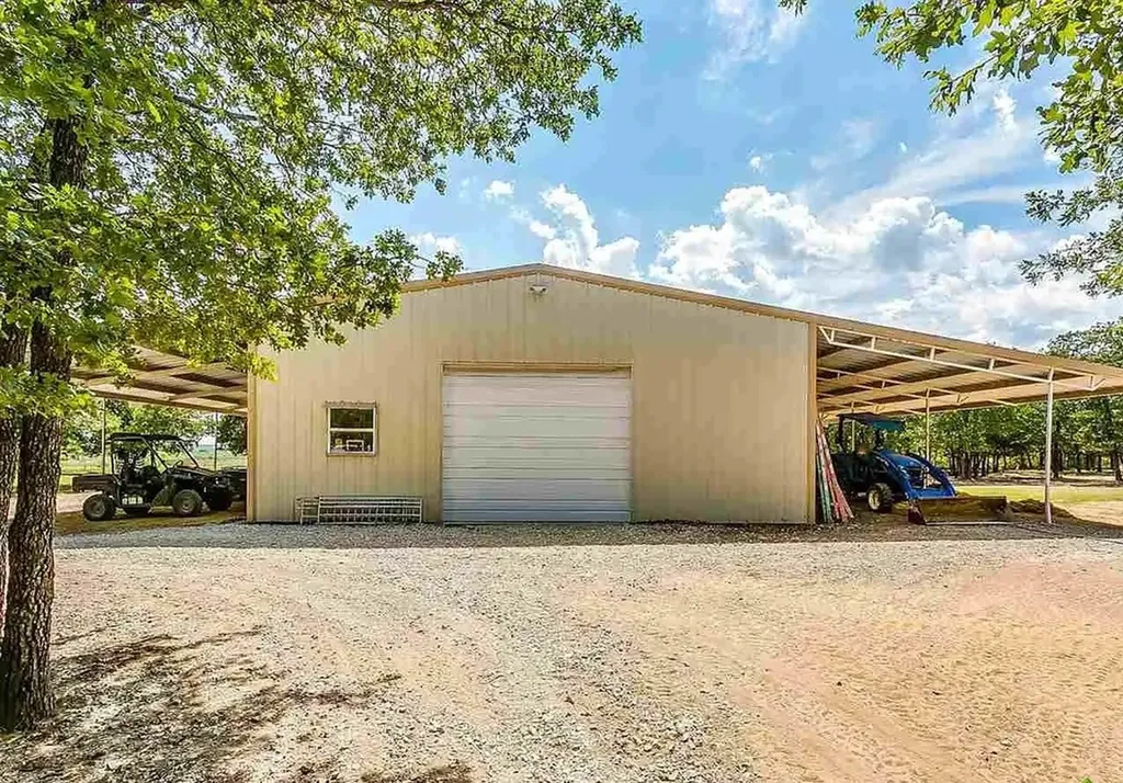 499 Ford Road Bowie TX 76230