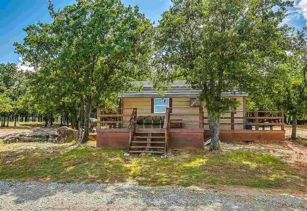 499 Ford Road Bowie TX 76230