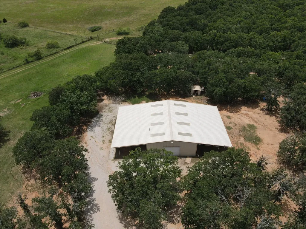 499 Ford Road Bowie TX 76230