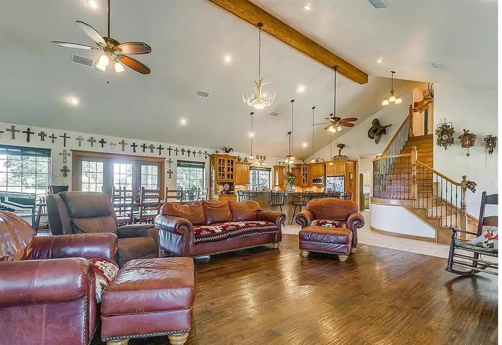 499 Ford Road Bowie TX 76230