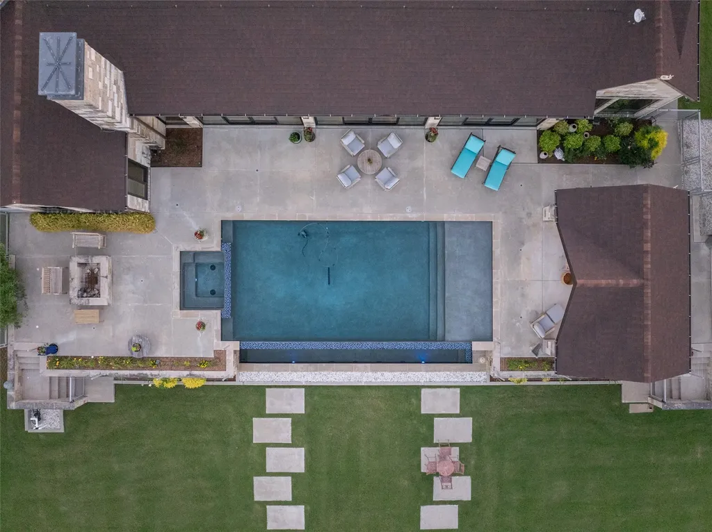 1880 Lone Star Road Celina TX 75009