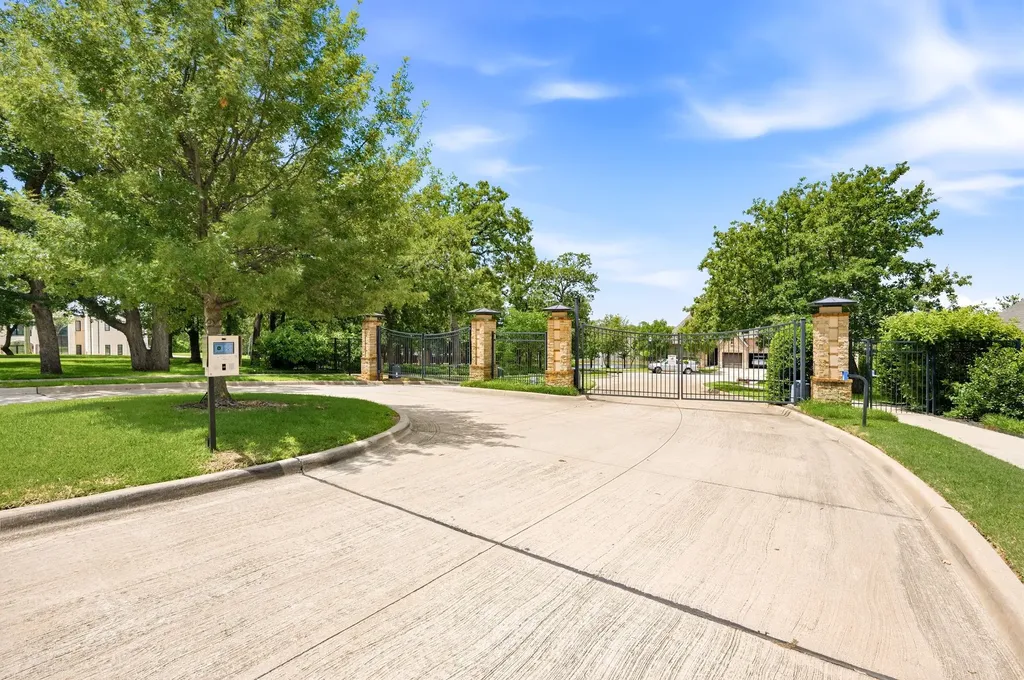 5113 Preservation Avenue Colleyville TX 76034