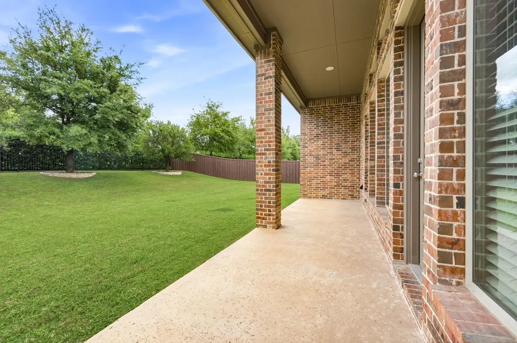 5113 Preservation Avenue Colleyville TX 76034