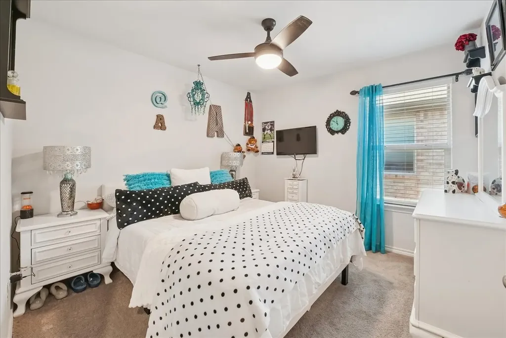 136 Greengate Drive Boyd TX 76023