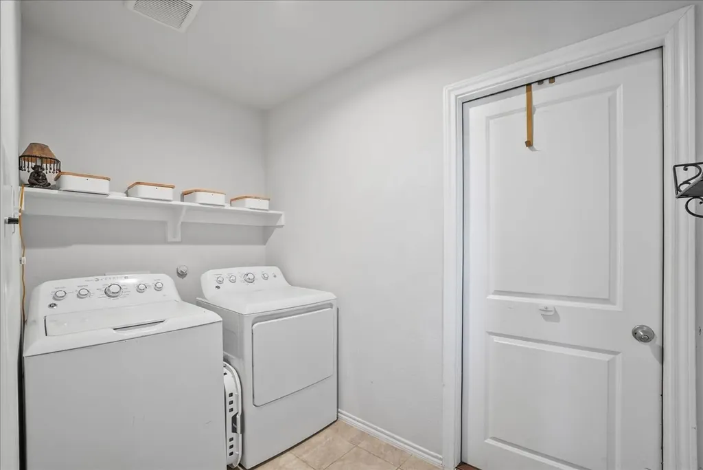 136 Greengate Drive Boyd TX 76023