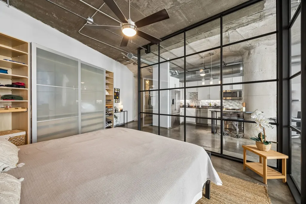 1122 Jackson Street Dallas TX 75202