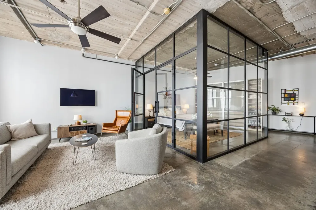 1122 Jackson Street Dallas TX 75202