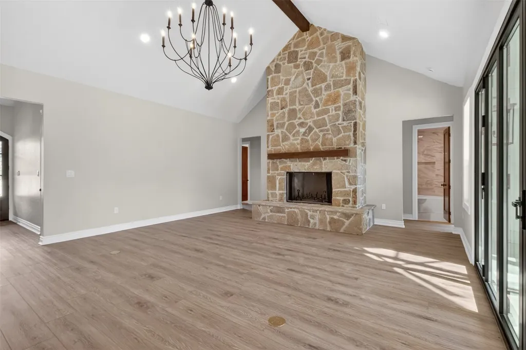 2388 Lansing Switch Road Longview TX 75602