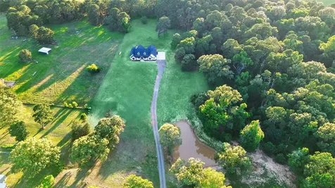 2388 Lansing Switch Road Longview TX 75602