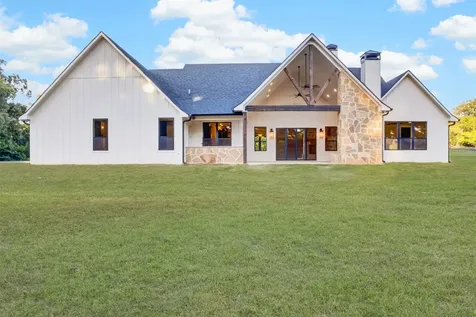 2388 Lansing Switch Road Longview TX 75602