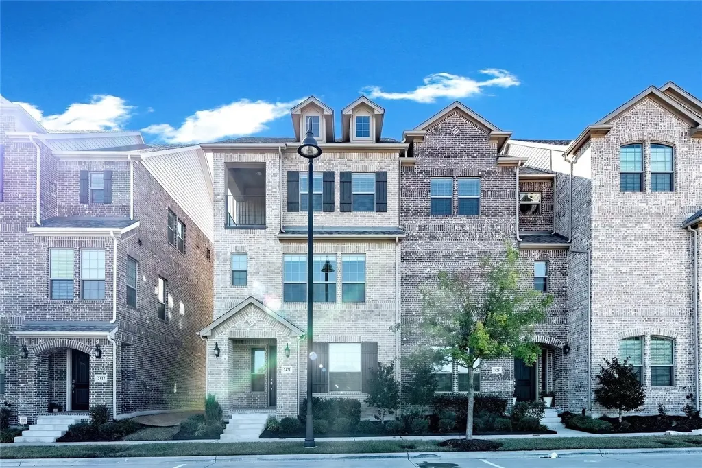 2421 Springhill Avenue Flower Mound TX 75028