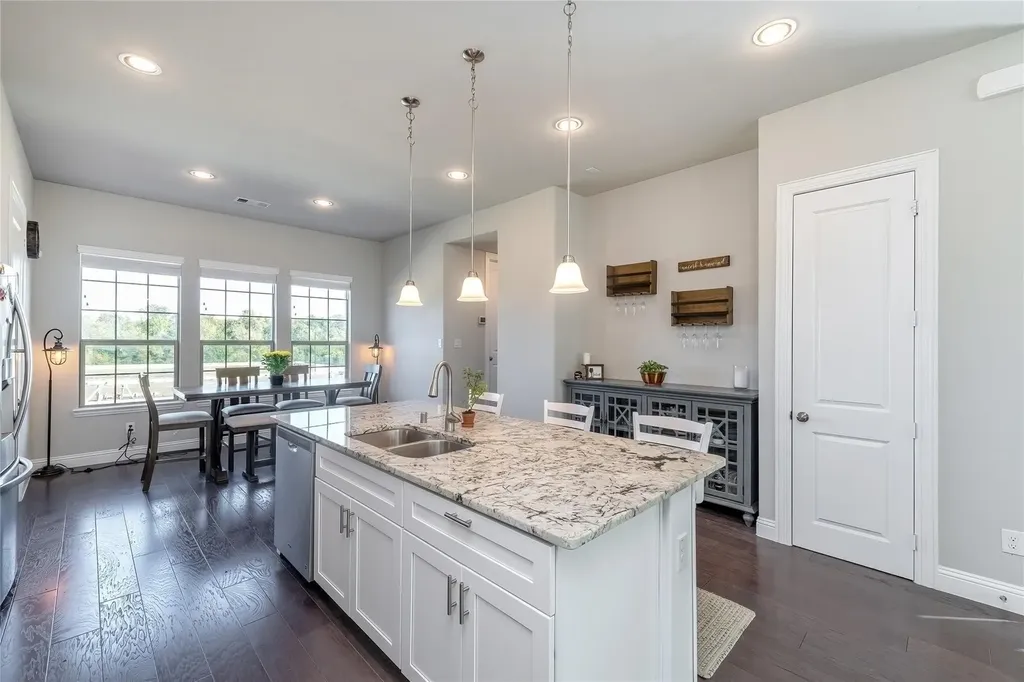 2421 Springhill Avenue Flower Mound TX 75028