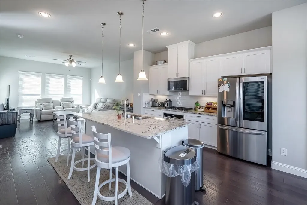 2421 Springhill Avenue Flower Mound TX 75028
