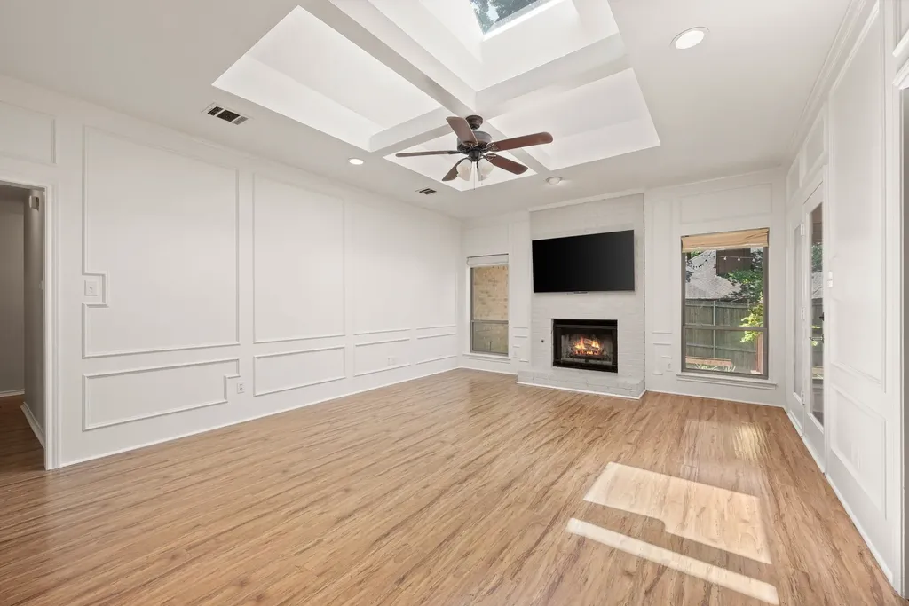 2141 N Aspenwood Drive Grapevine TX 76051